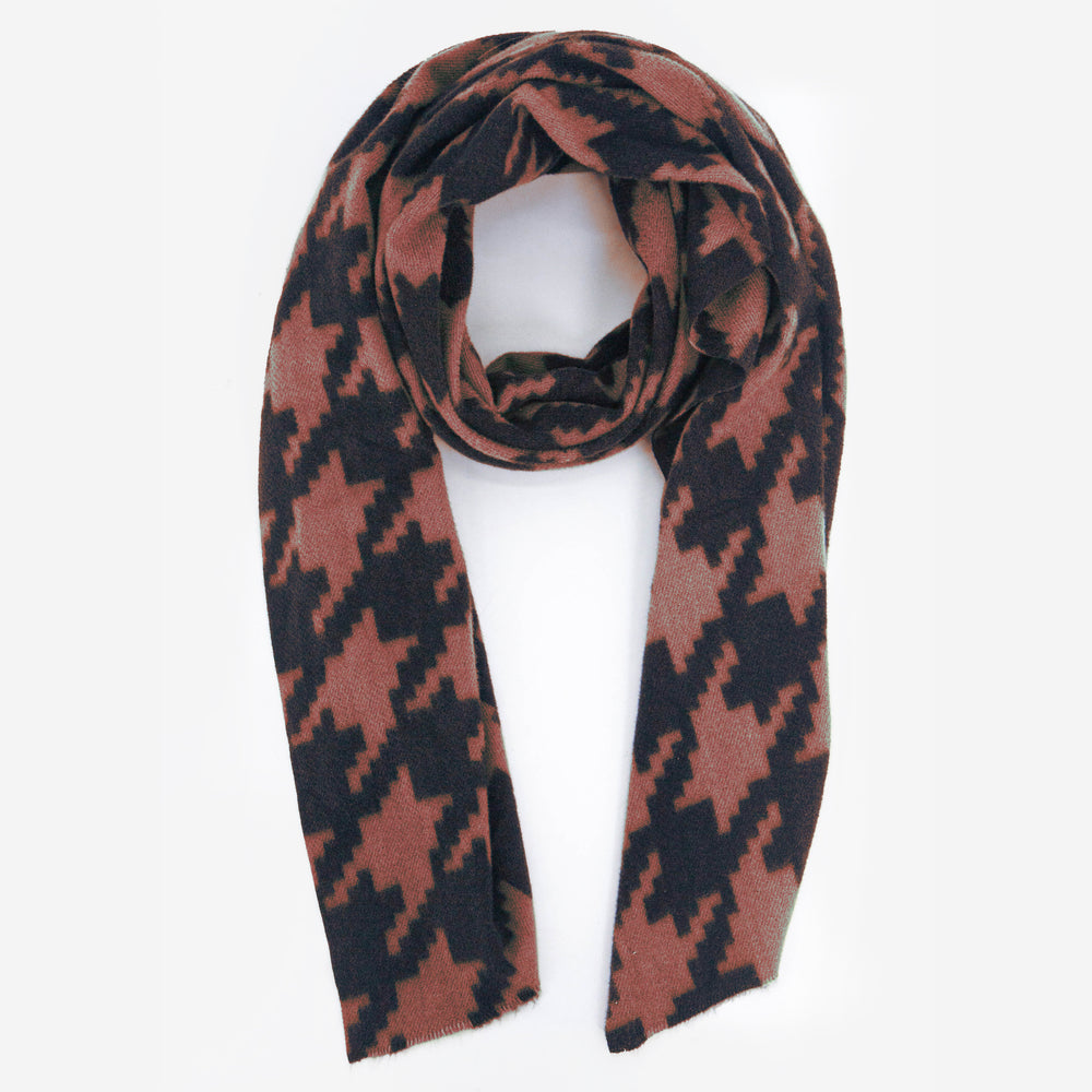 midweight winter scarf in rust coloured burnt orange and black in a bold large houndstooth pattern