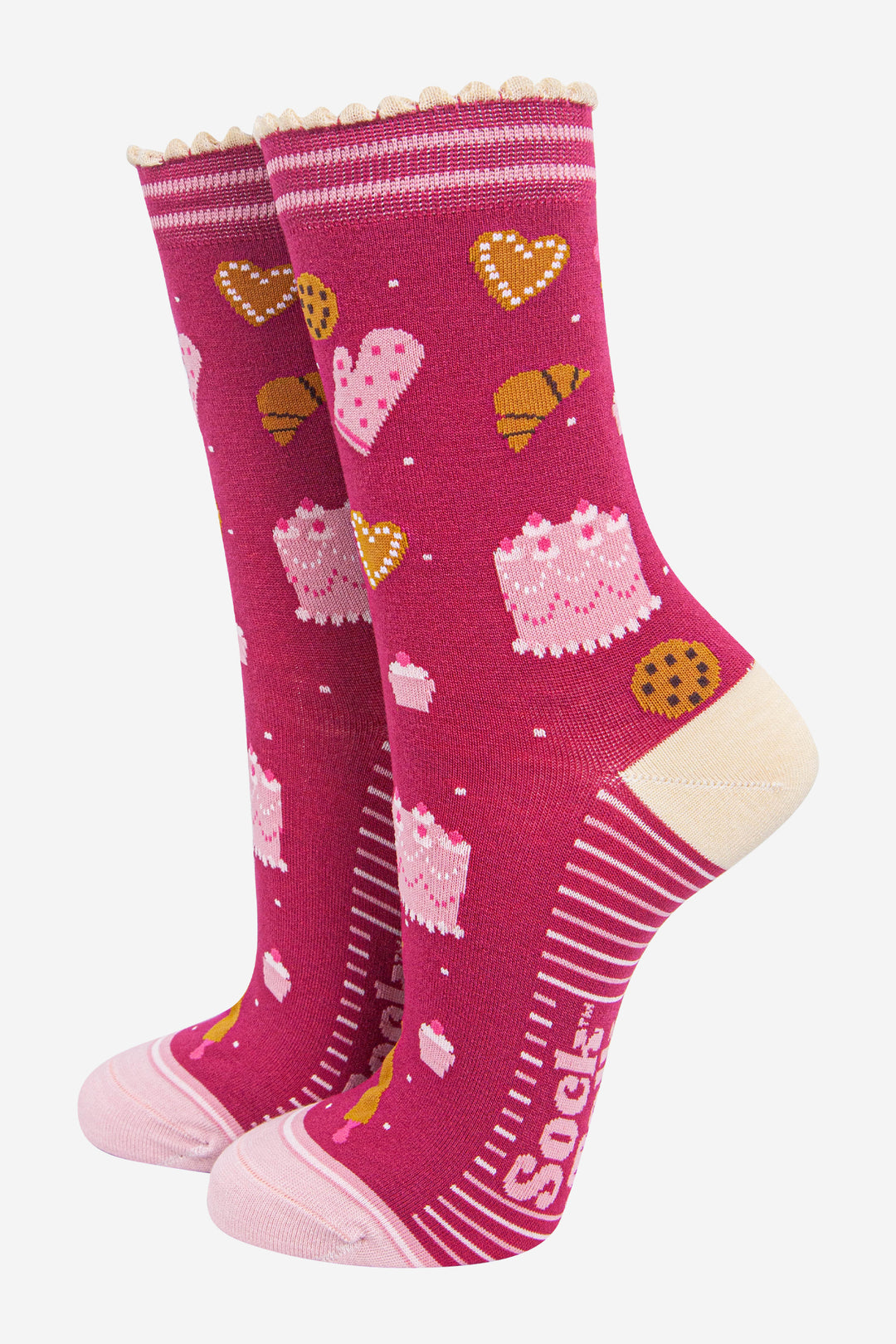 womens-bamboo-socks-raspberry-light-pink-baking-cakes-cookies