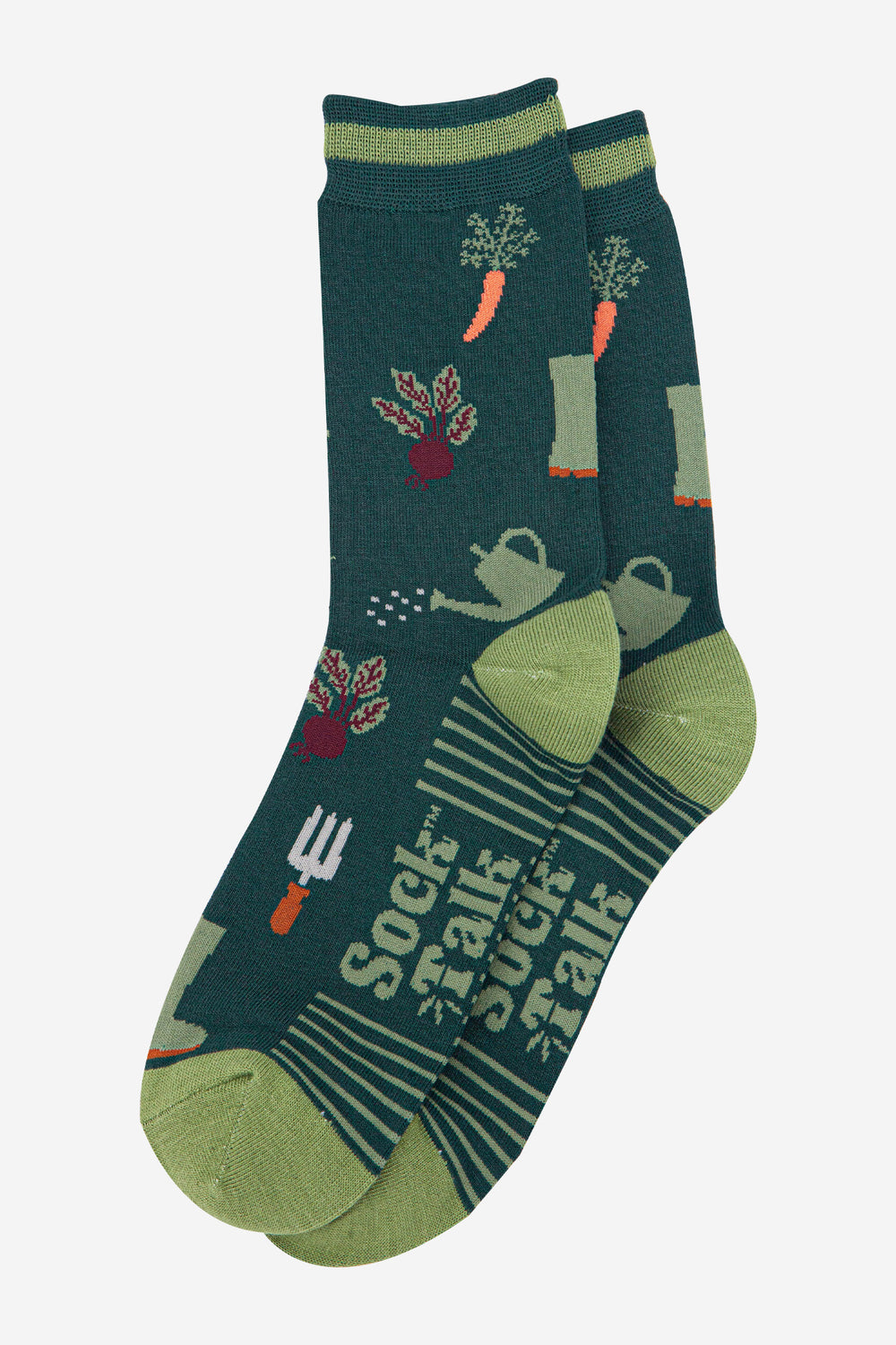 mens-bamboo-socks-forest-green-green-gardening-laying-flat