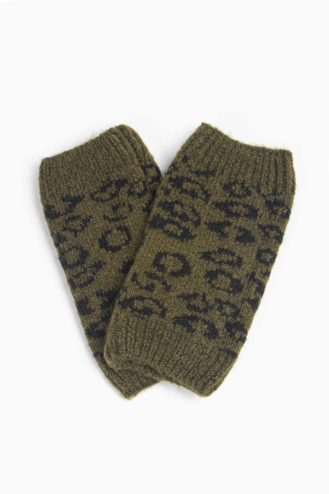 close up of the khaki leopard print wrist warmers, showing that they have plain khaki ribbed cuffs.