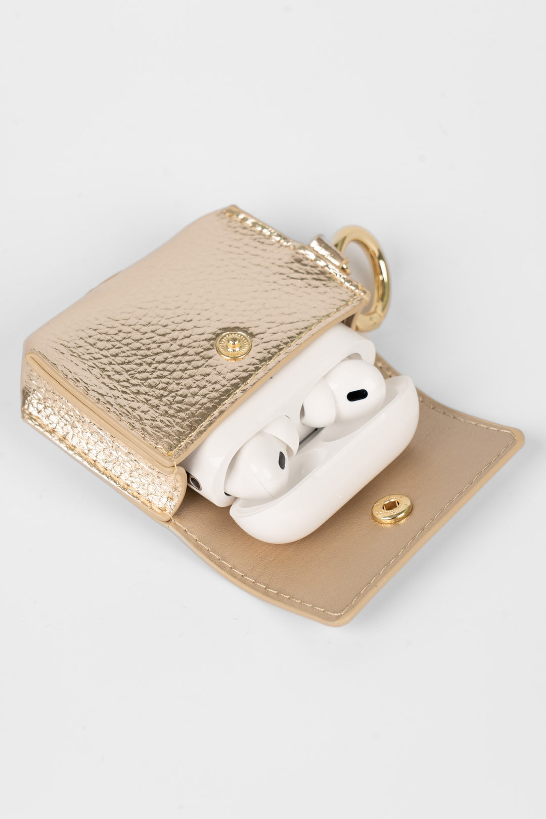 asher-wireless-earbuds-case-gold-faux-leather-with-earphones-inside