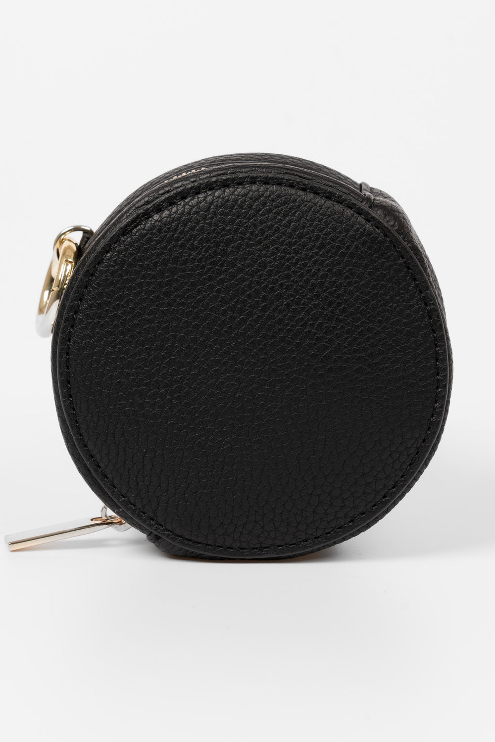 finley-round-coin-purse-black-pebbled-faux-leather-wallet
