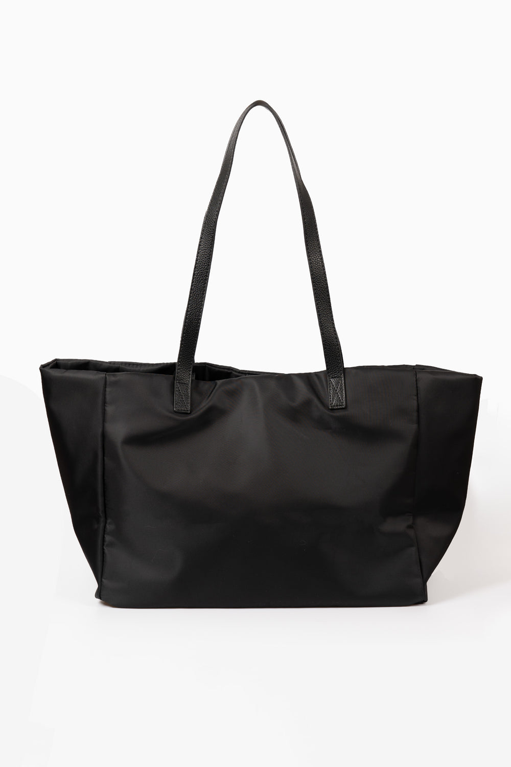 halliday-large-tote-bag-black-nylon-close-up-long-handles