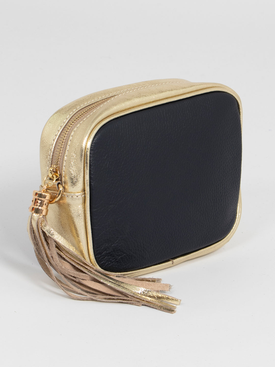 beau-italian-leather-crossbody-bag-navy-blue-gold-pebbled-side-view-zip-closing