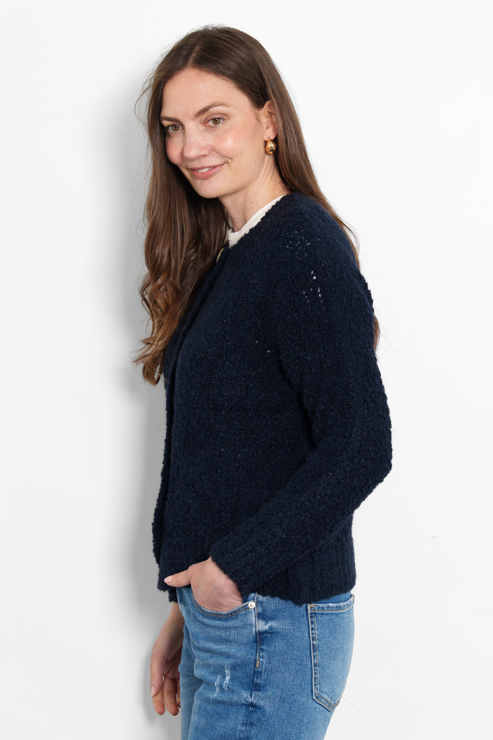 collins-wool-blend-cardigan-navy-blue-boucle-model-side-view-long-sleeves