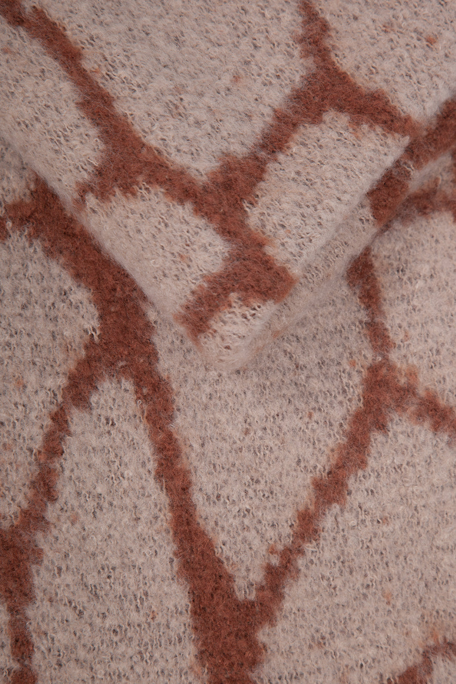 Neutral Giraffe Print Blanket Scarf