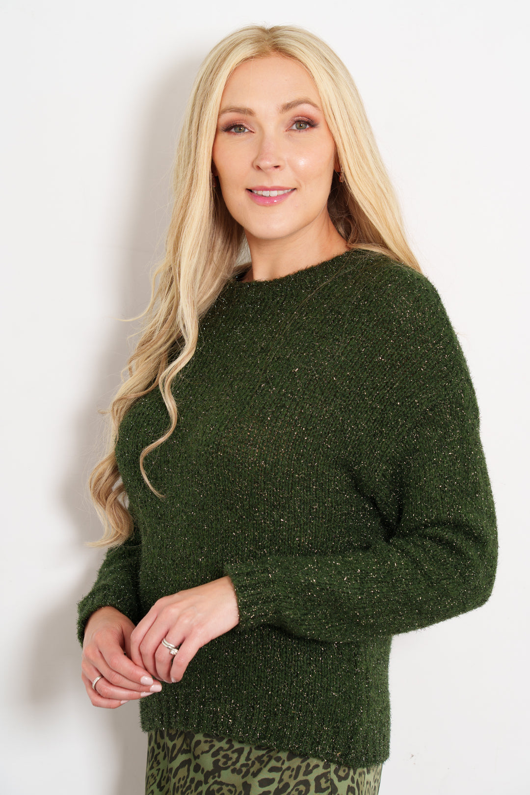 verity-wool-blend-jumper-forest-green-tinsel-model-sparkly