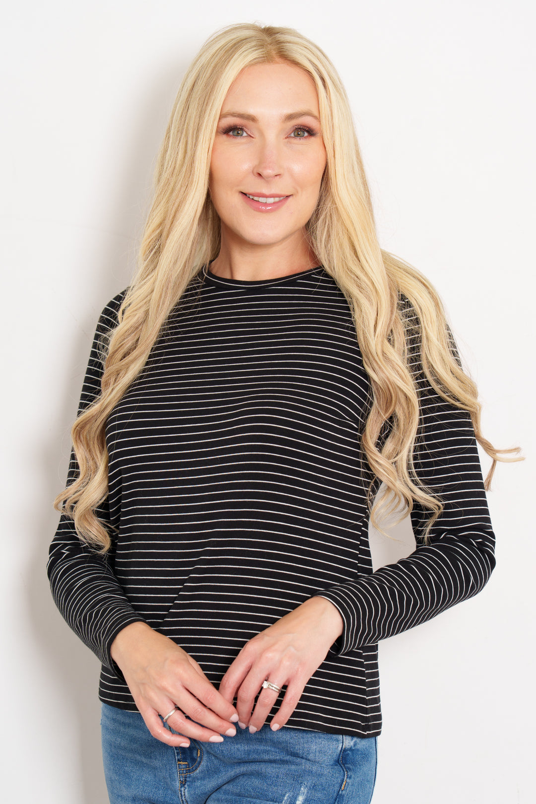 finn-long-sleeve-top-black-white-striped-front-view-model