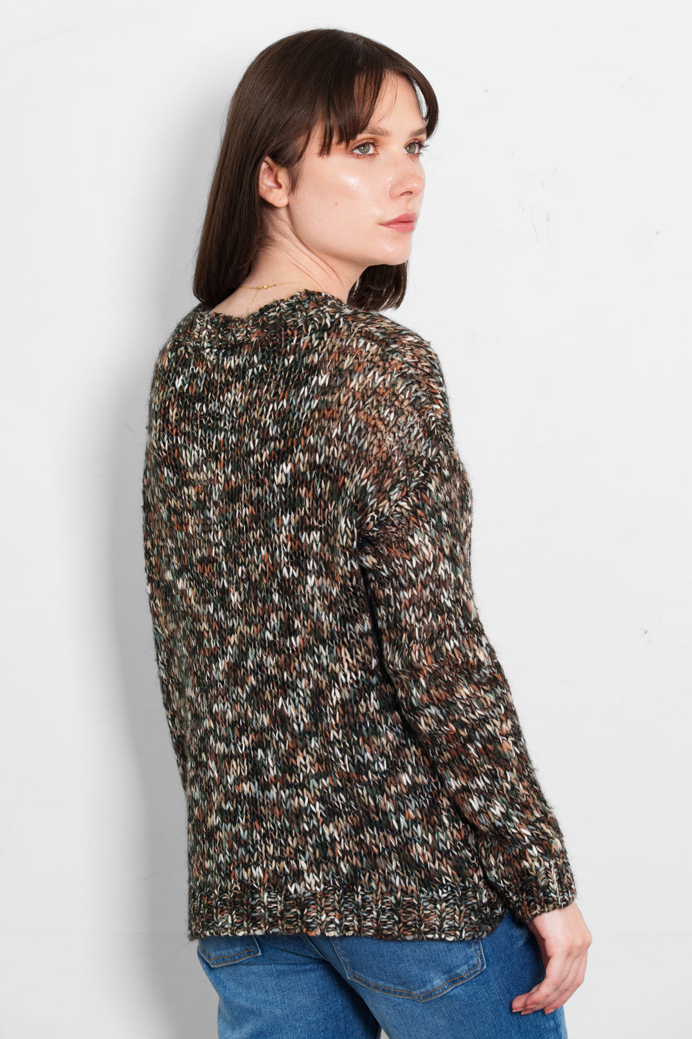 wyatt-wool-blend-jumper-black-speckled-rear-patterned
