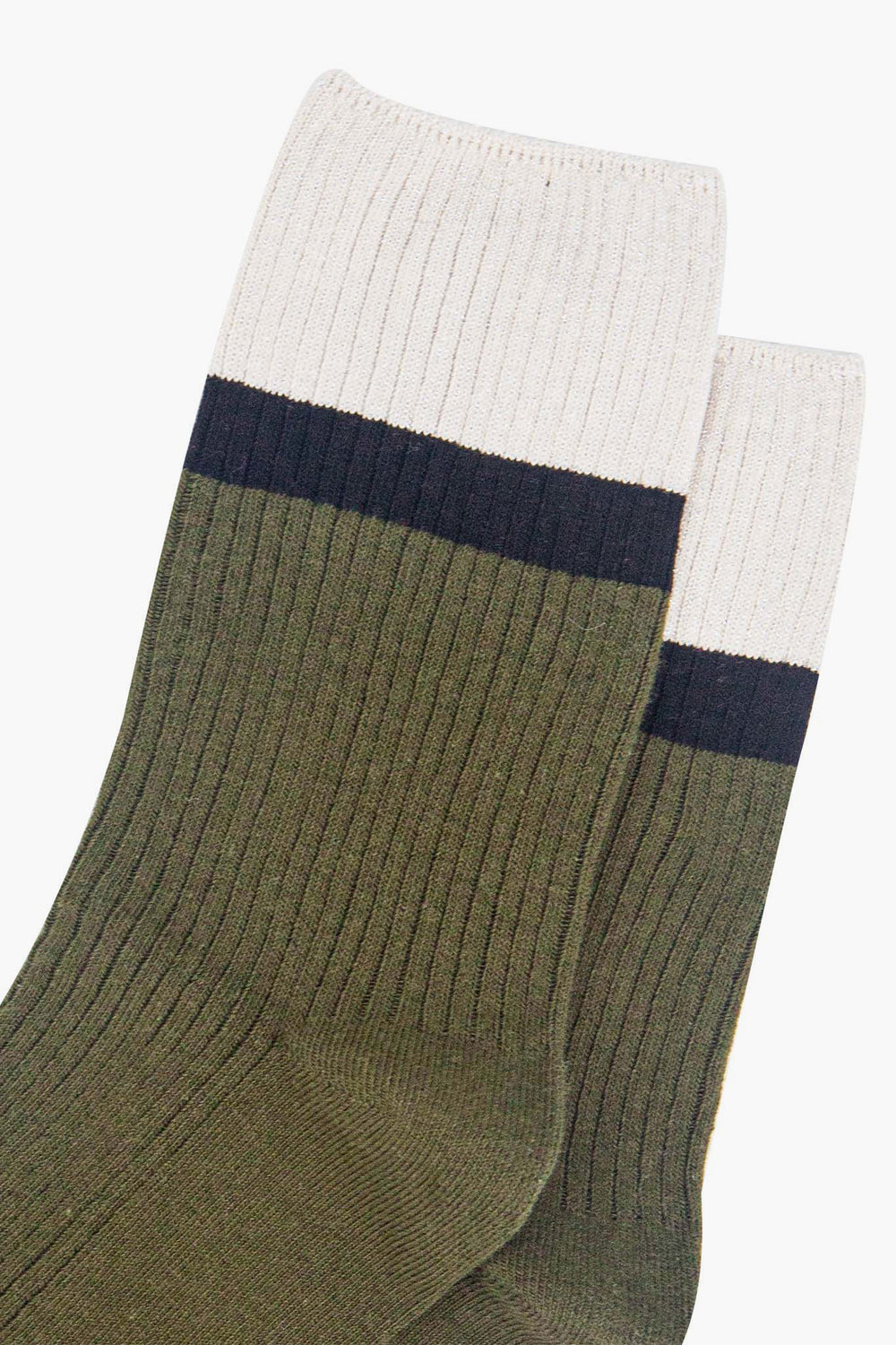 womens-mid-calf-socks-khaki-cream-contrast-cuff-close-up-material