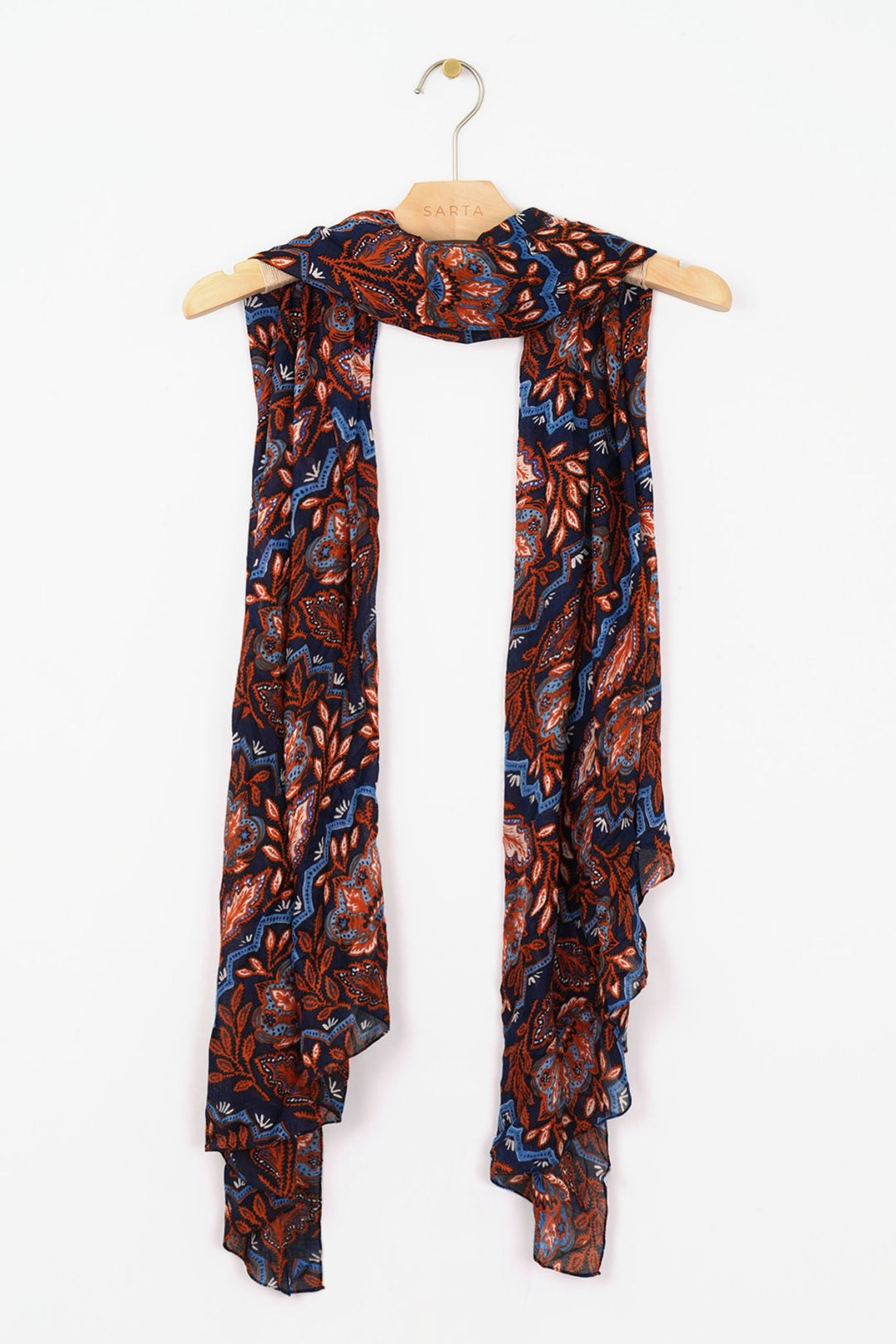 SCARVES