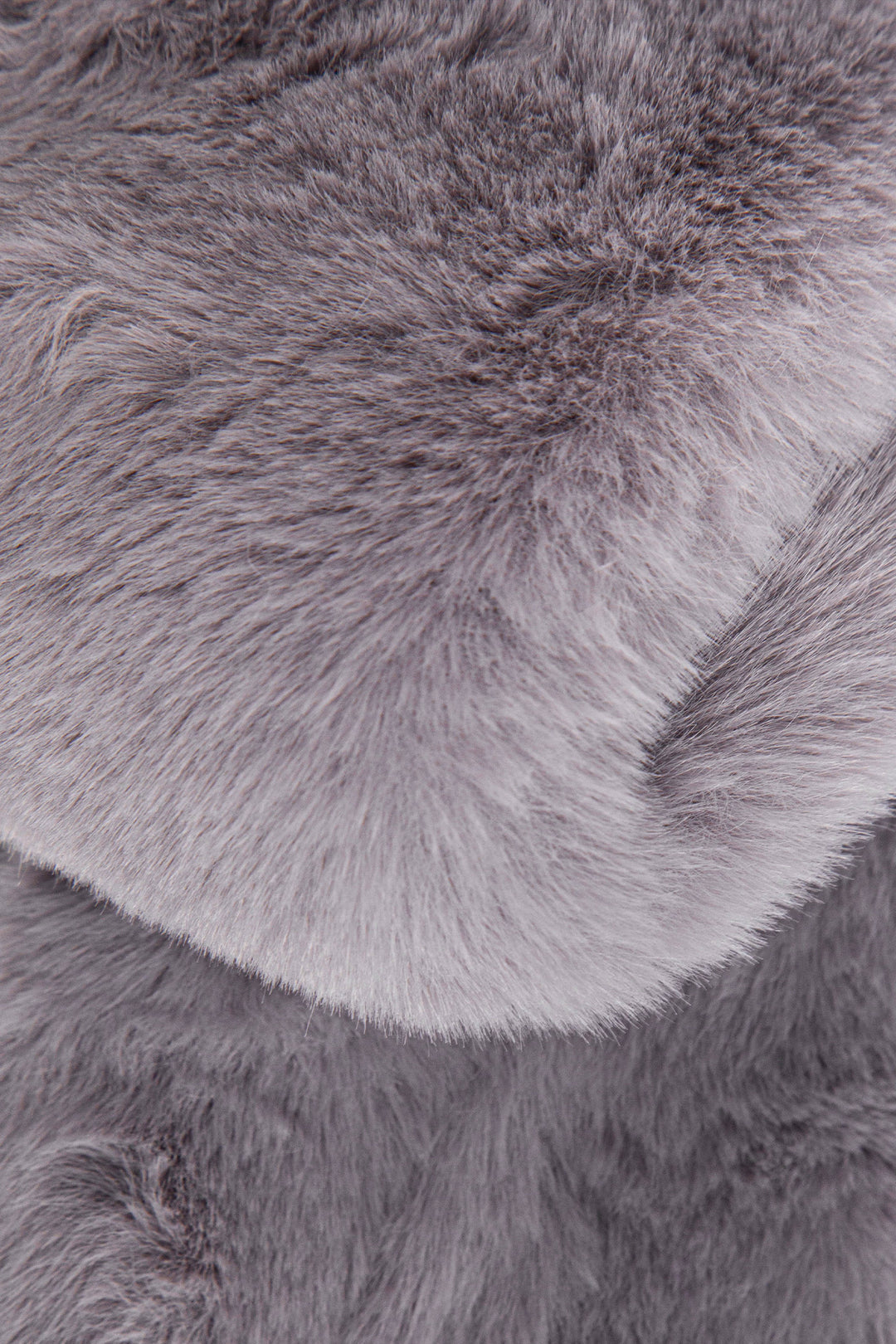 Medium Grey Short Tuck Through Faux Fur
