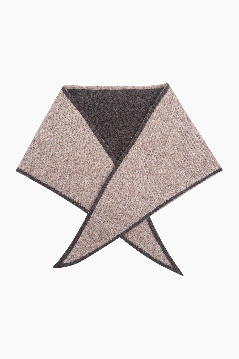 Contrast-Trim-Triangle-Heavyweight-Scarf-in-Beige/Brown