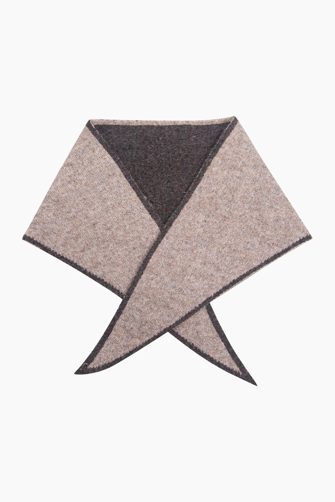 Contrast-Trim-Triangle-Heavyweight-Scarf-in-Beige/Brown