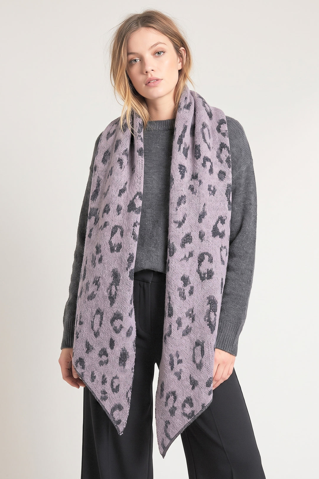 grey-asymmetrical-heavyweight-leopard-print-scarf