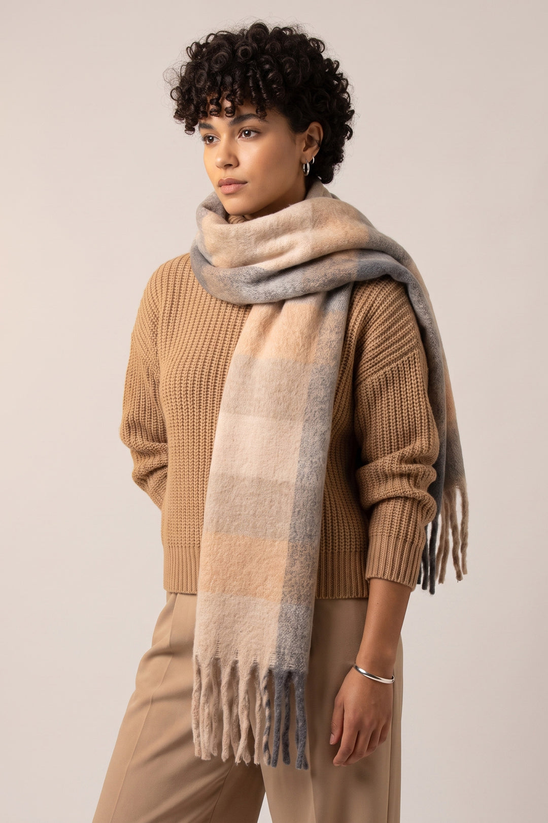 square-colour-block-heavyweight-scarf-neutral
