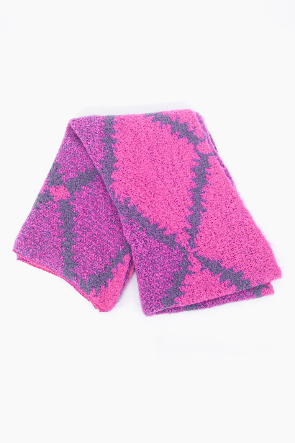 showing the scarf folded while laying flat, the cross hatch pattern is highlighted.