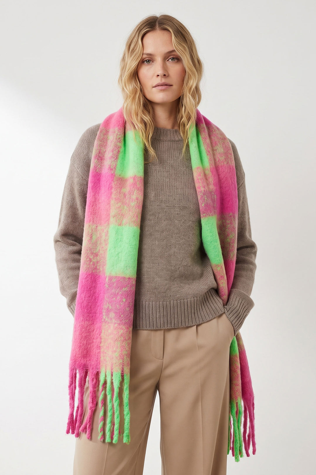 Joey-Heavyweight-Scarf-Fuchsia-Square-Check