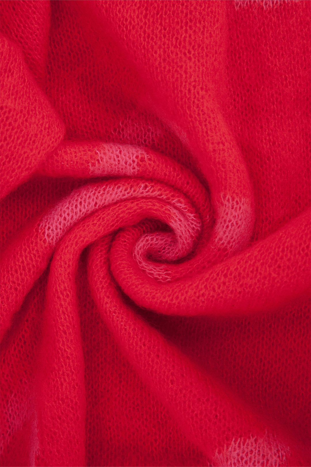 zuri-red-pink-sketched-hearts-heavyweight-scarf-close-up-material