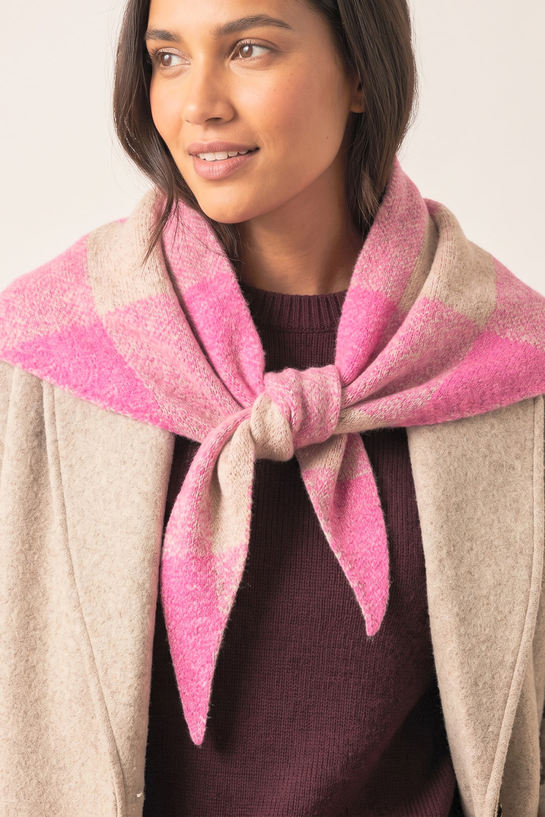 Check-Triangle-Heavyweight-Scarf-in-Pink/Cream