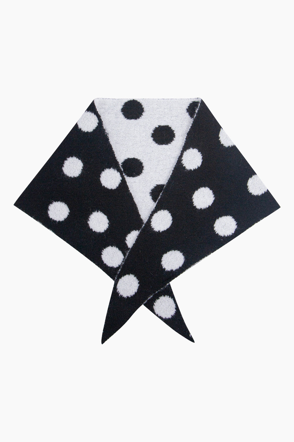 Spotted-Triangle-Heavyweight-Scarf-in-Black/White