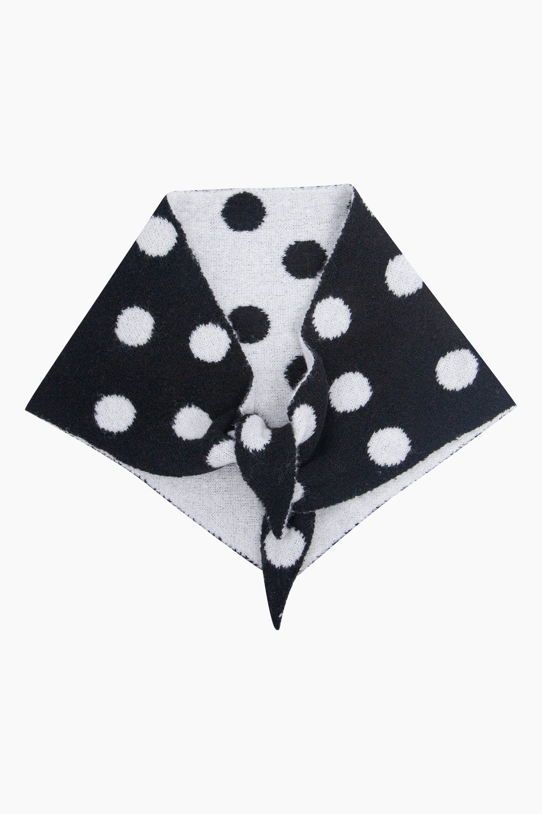 Spotted-Triangle-Heavyweight-Scarf-in-Black/White