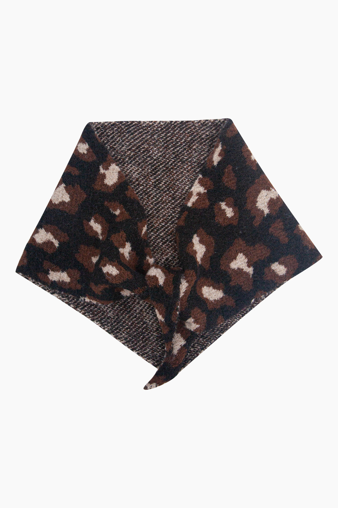 Leopard-Print-Triangle-Scarf-in-Black