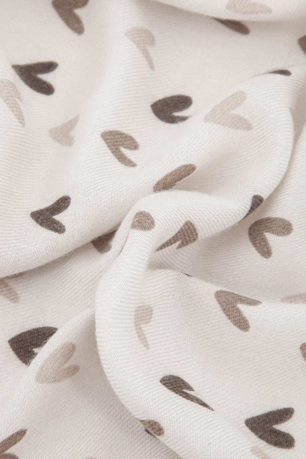 Small-Sketch-Heart-Print-Lightweight-Scarf-in-Cream