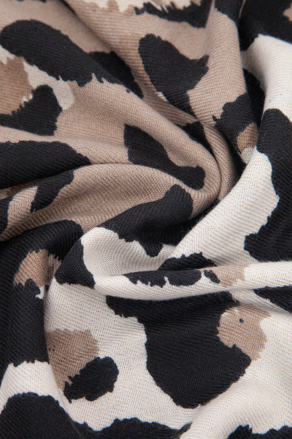 Leopard-Print-Lightweight-Scarf-in-Neutral