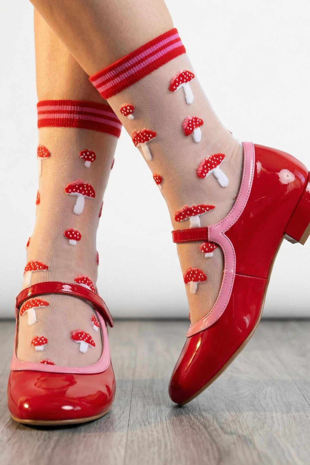 Toadstools-Combed-Cotton-Sheer-Pop-Socks-in-Red