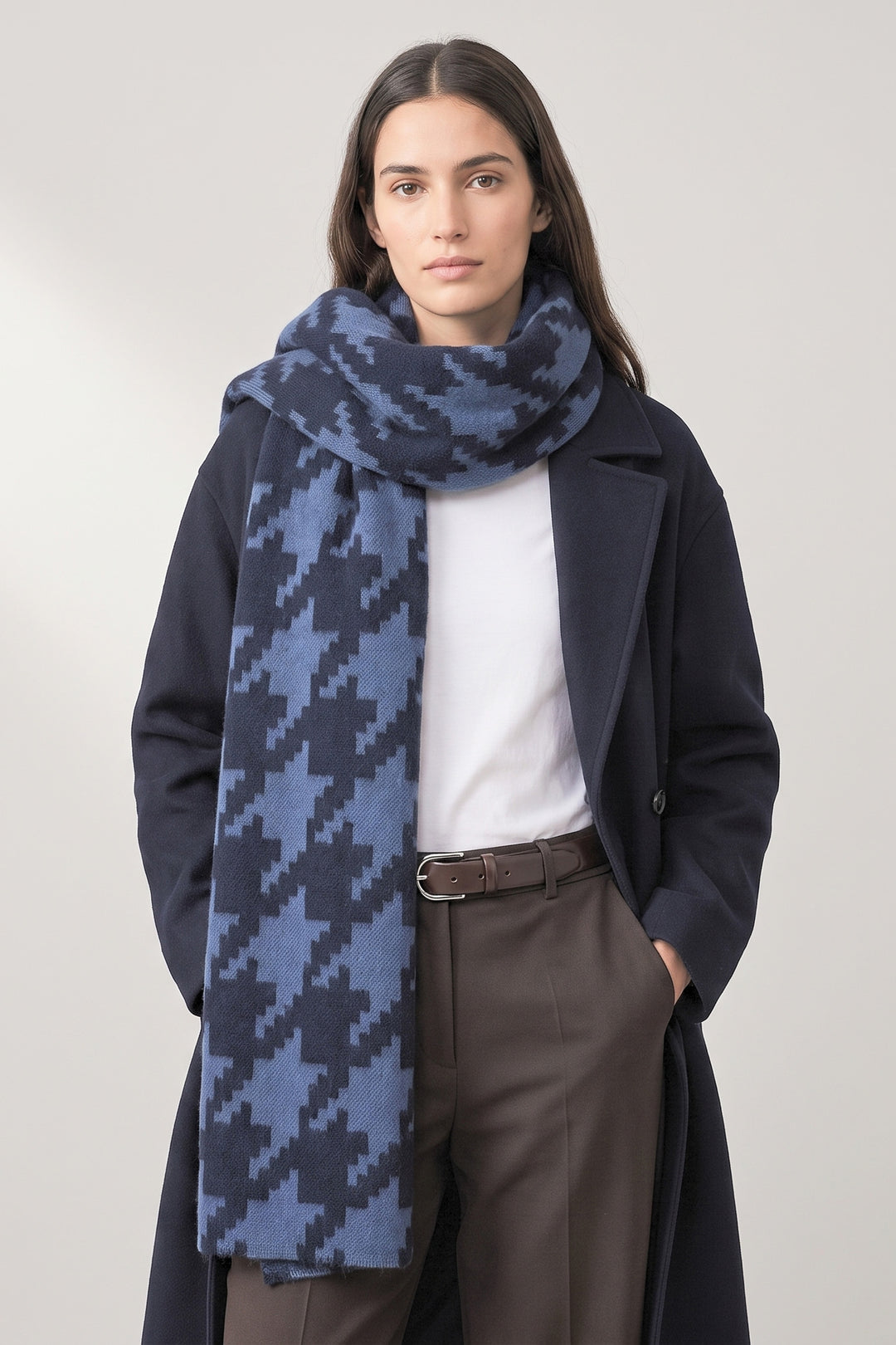 houndstooth-print-midweight-scarf