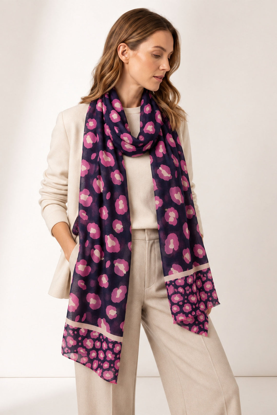 pink-leopard-lightweight-scarf