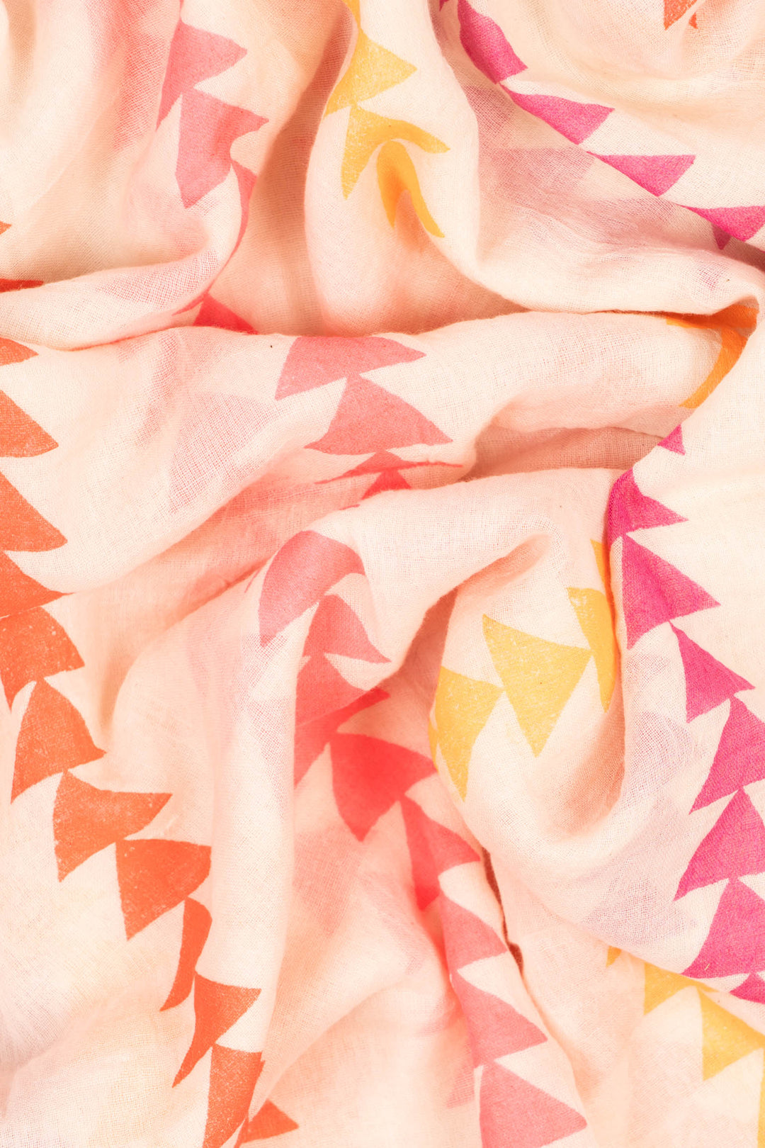 deva-lightweight-cotton-scarf-pink-arrow-print-close-up-soft-material