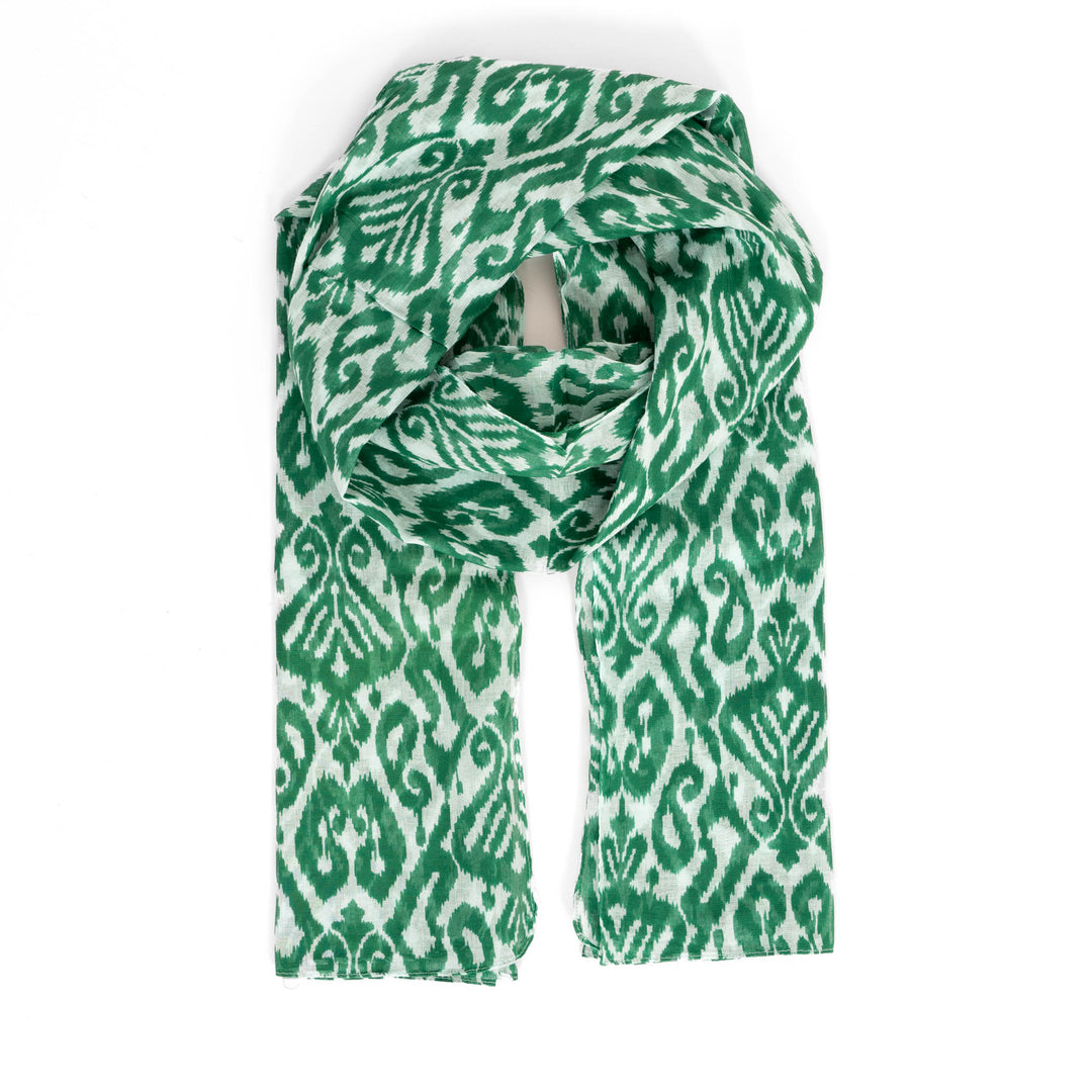 saffron-lightweight-cotton-scarf-green-damaskbold-pattern-white-background