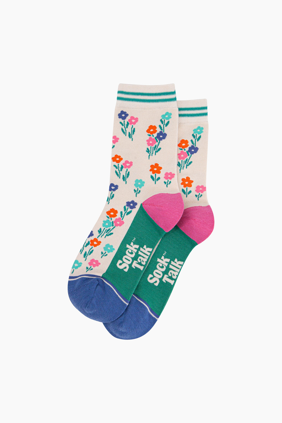 Wildflowers-Bamboo-Socks-in-Cream-Laid-Flat