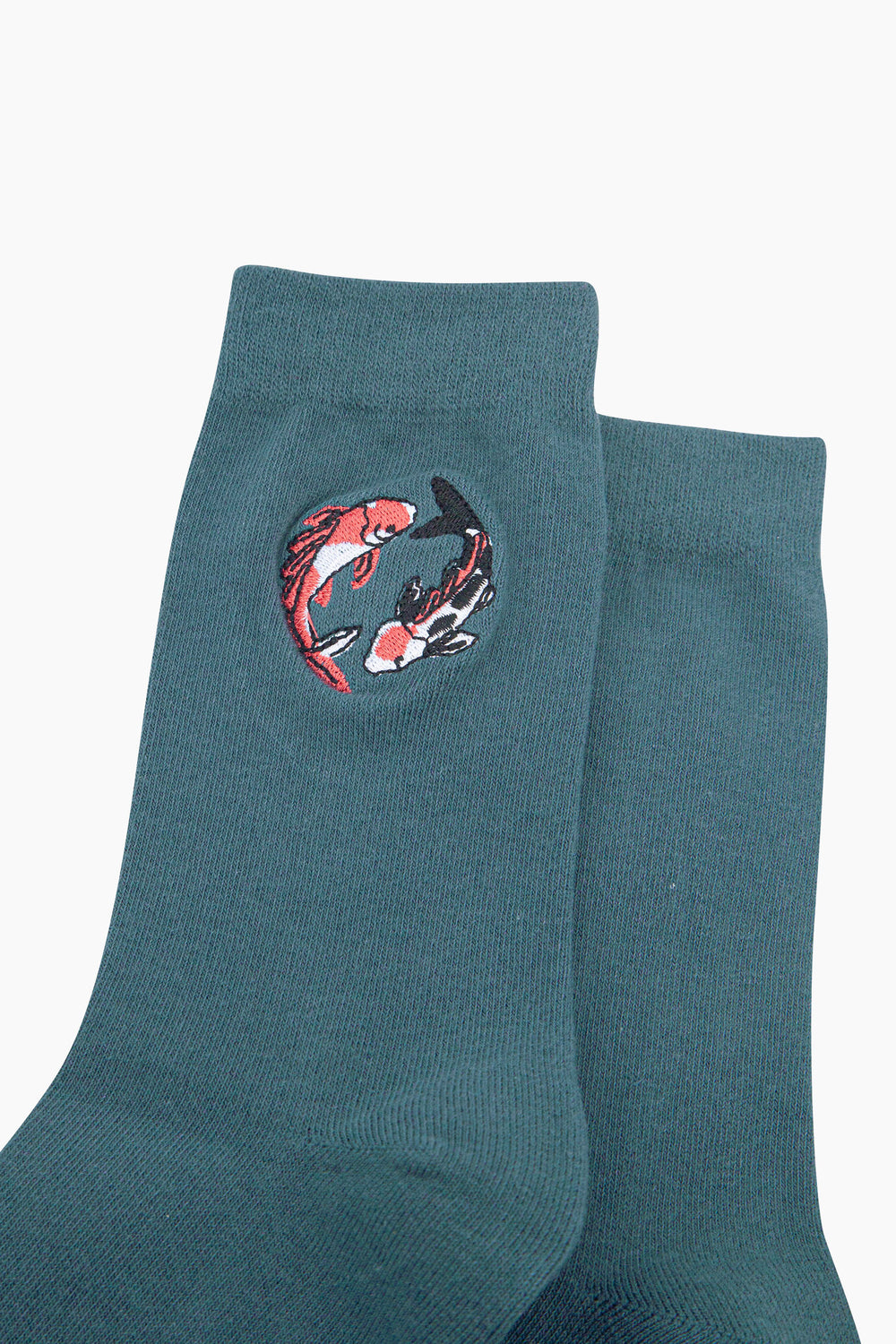 Koi-Fish-Combed-Cotton-Pattern-Embroidered-Socks-in-Teal-Close-Up
