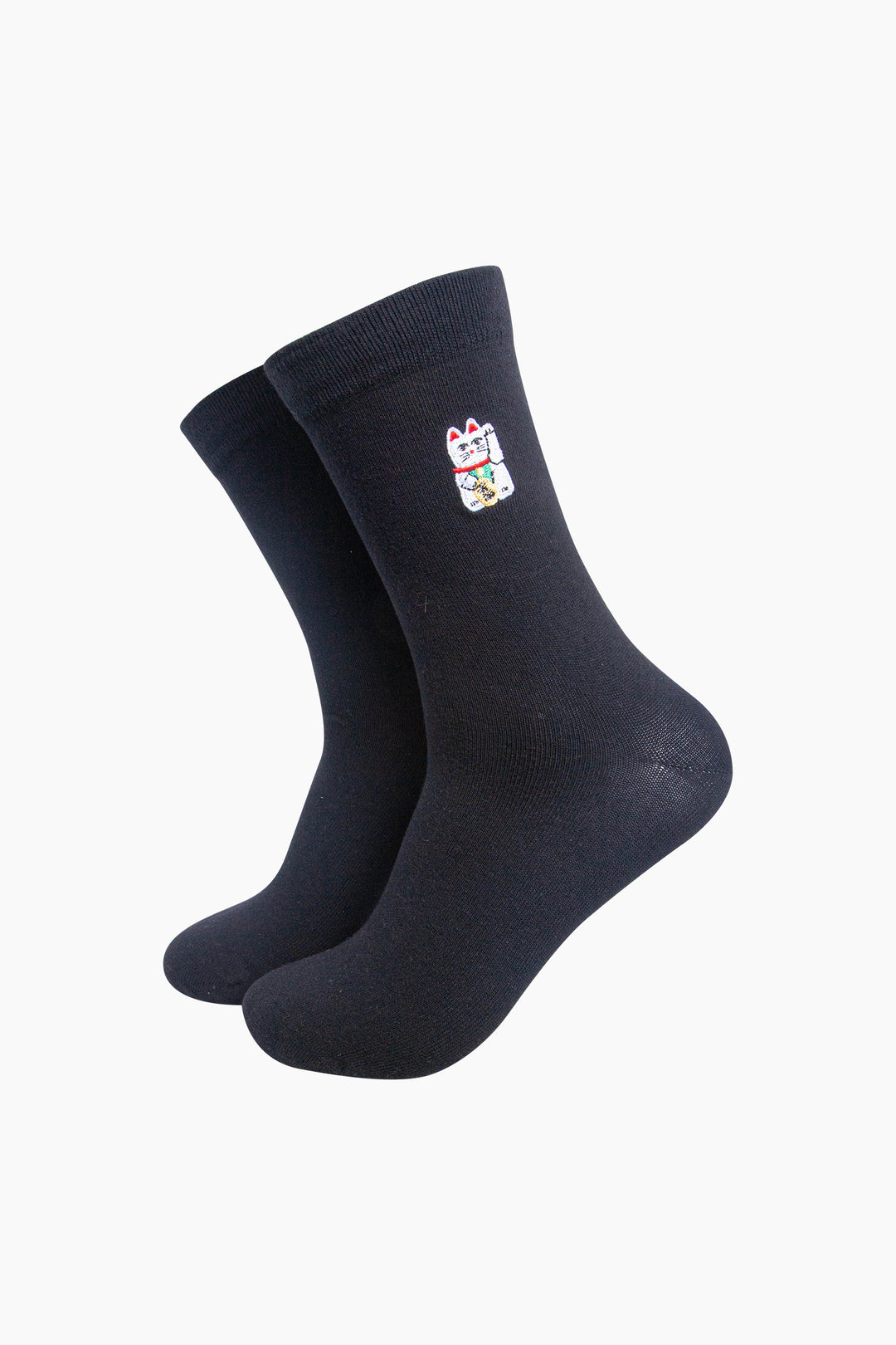 Lucky-Cat-Combed-Cotton-Pattern-Embroidered-Socks-in-Black-On-Mannequin