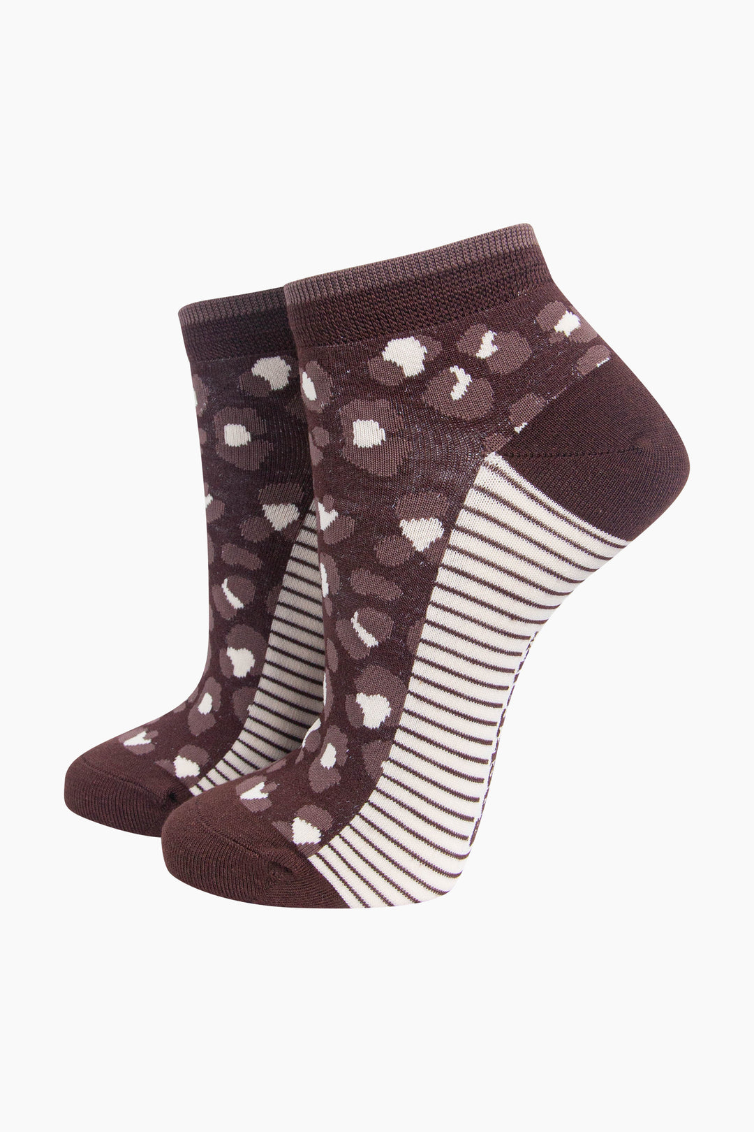 Leopard Print Women's Bamboo Trainer Socks in Brown