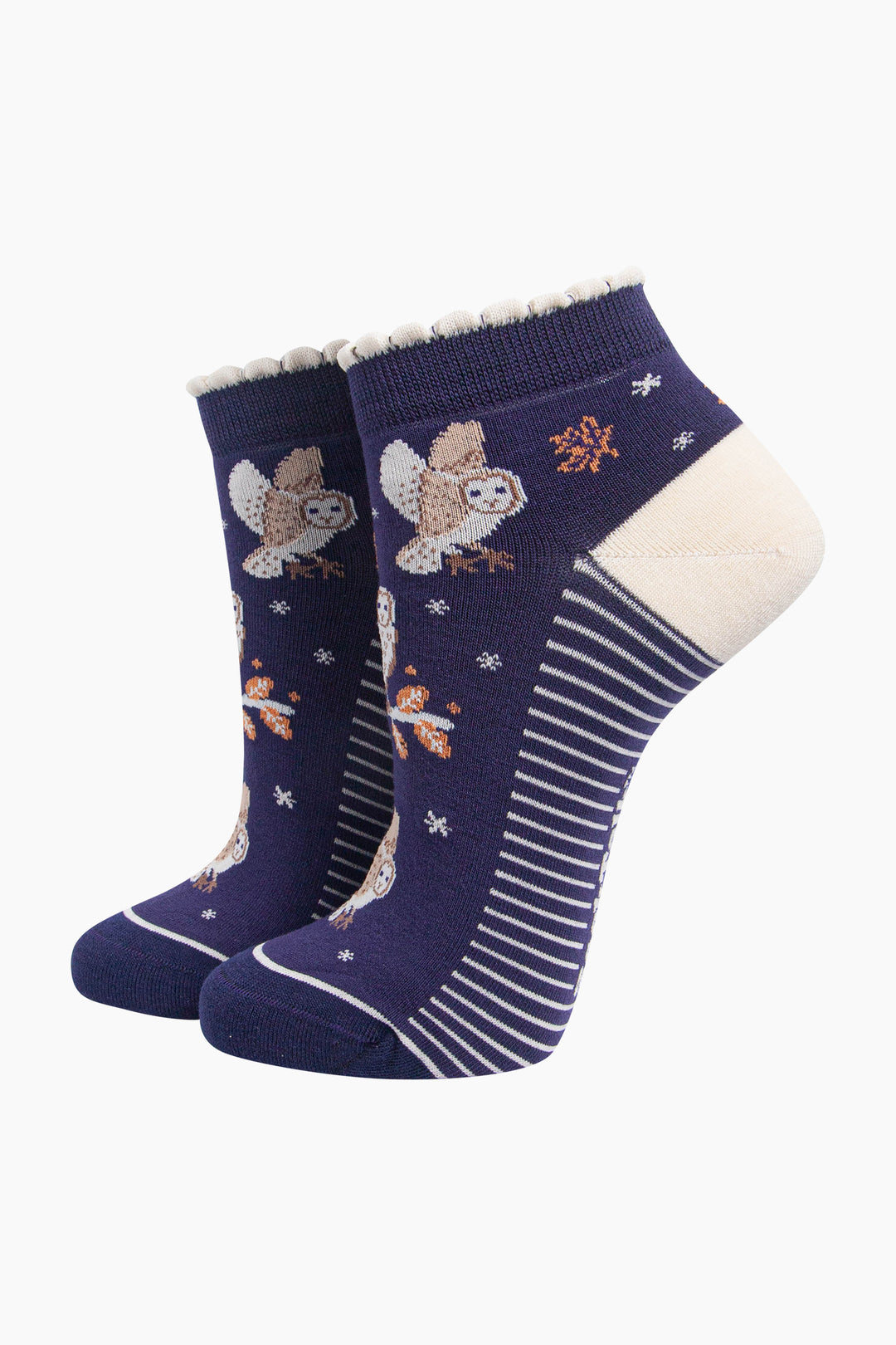 Barn Owl Women's Bamboo Trainer Socks in Navy Blue