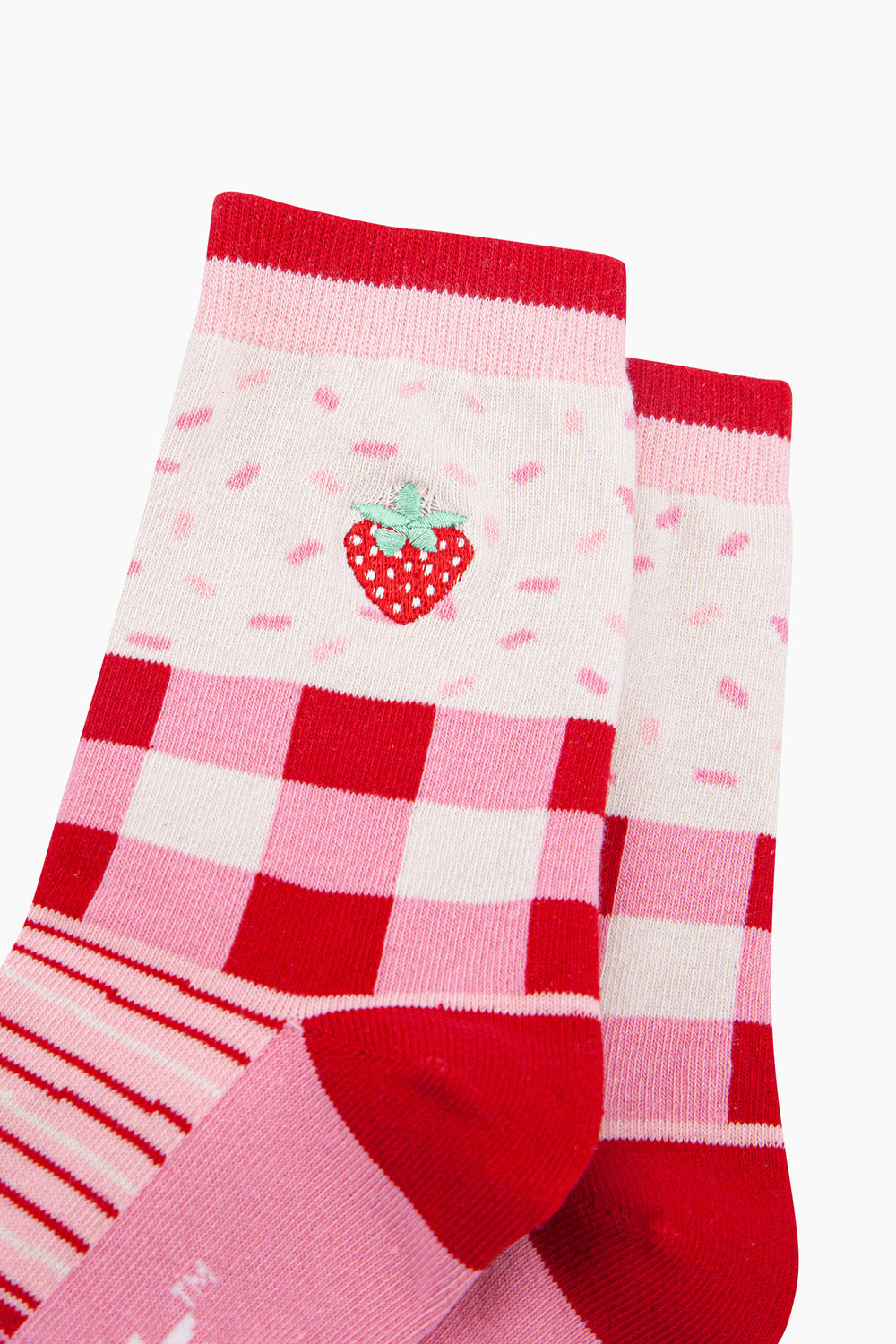 Embroidered-Strawberry-Combed-Cotton-Socks-in-Pink-closeup