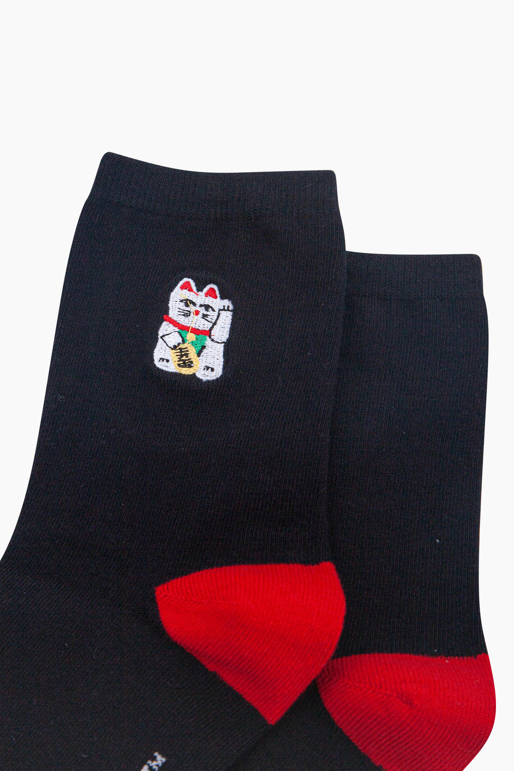 Lucky-Cat-Combed-Cotton-Embroidered-Socks-in-Black/Red-Close-Up