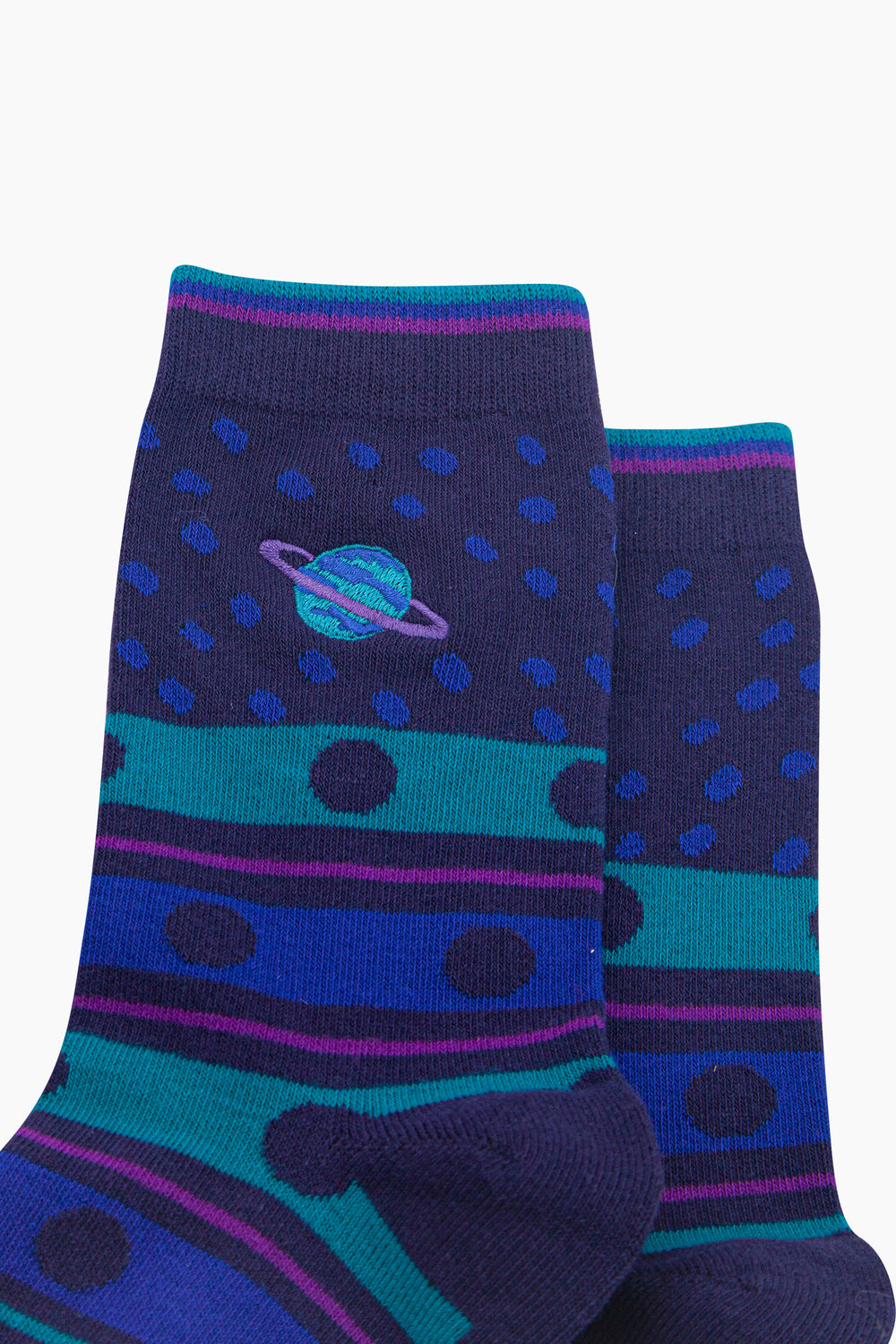 Planet-Combed-Cotton-Pattern-Embroidered-Socks-in-Navy-Blue-Close-Up