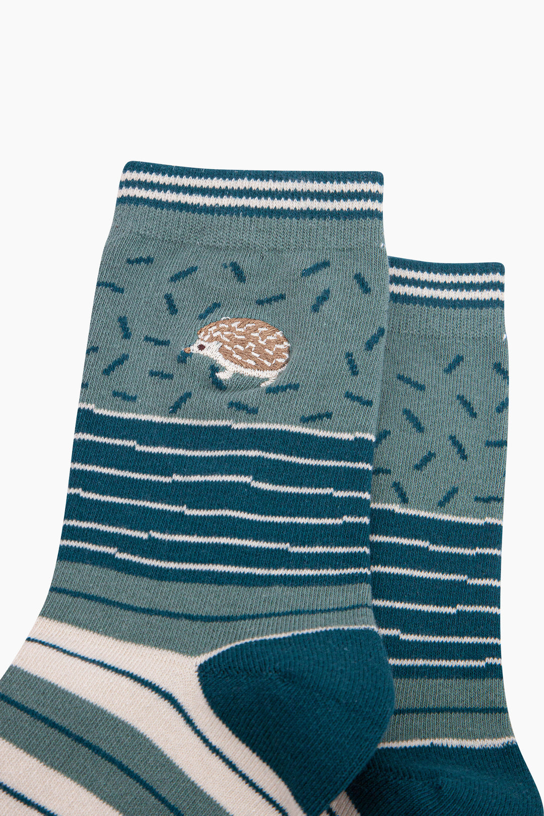 Hedgehog-Combed-Cotton-Pattern-Embroidered-Socks-in-Sage-Green-Close-Up