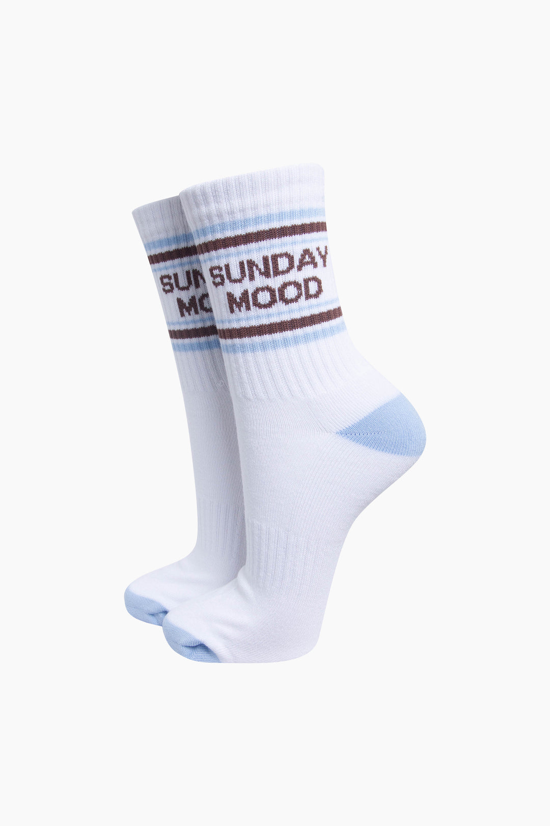 Sunday-Mood-Organic-Cotton-Sports-Socks-in-White/Icy-Blue-On-Mannequin