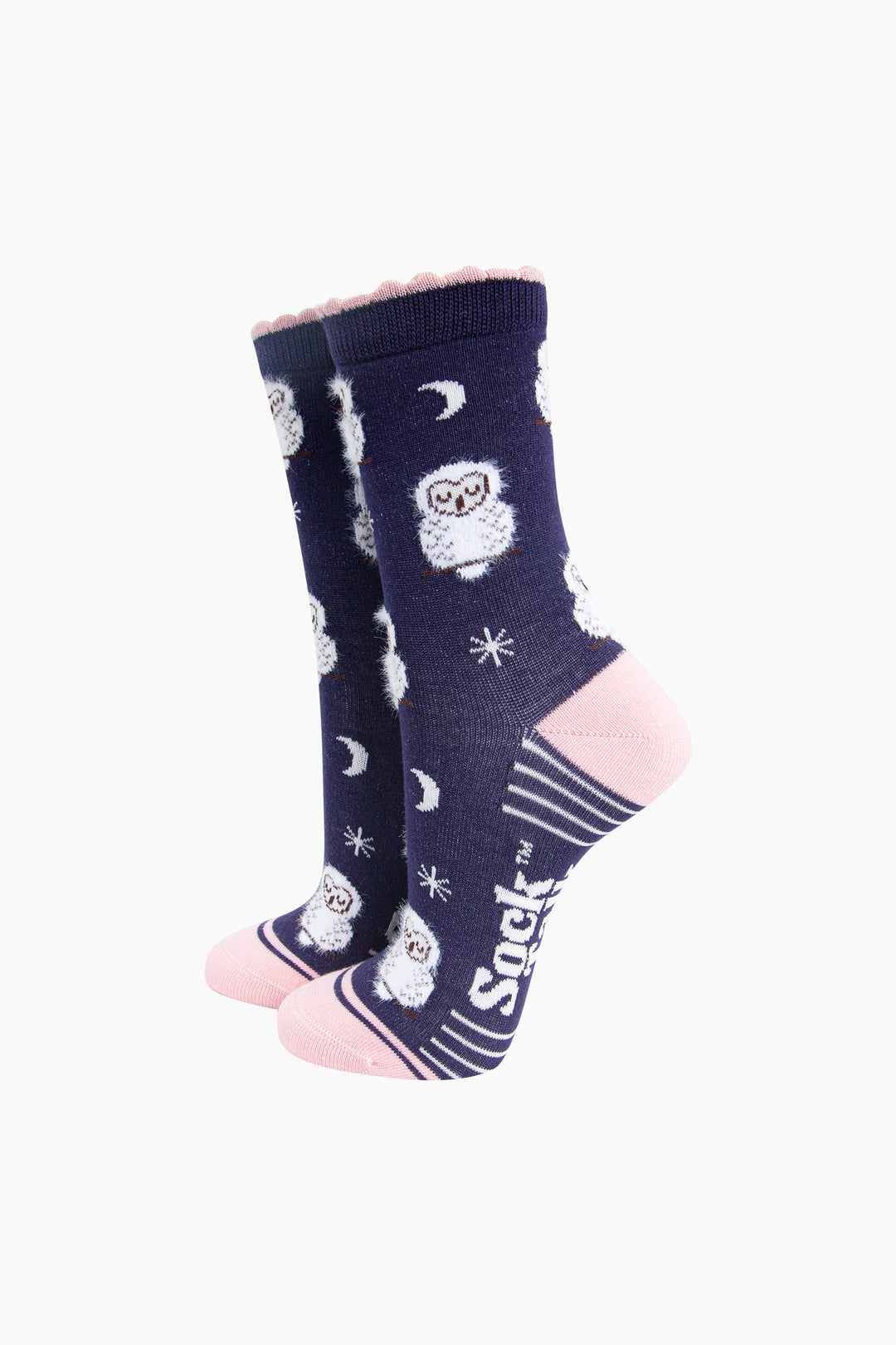 Sleeping-Barn-Owl-Fluffy-Bamboo-Socks-in-Navy-Blue-Mannequin