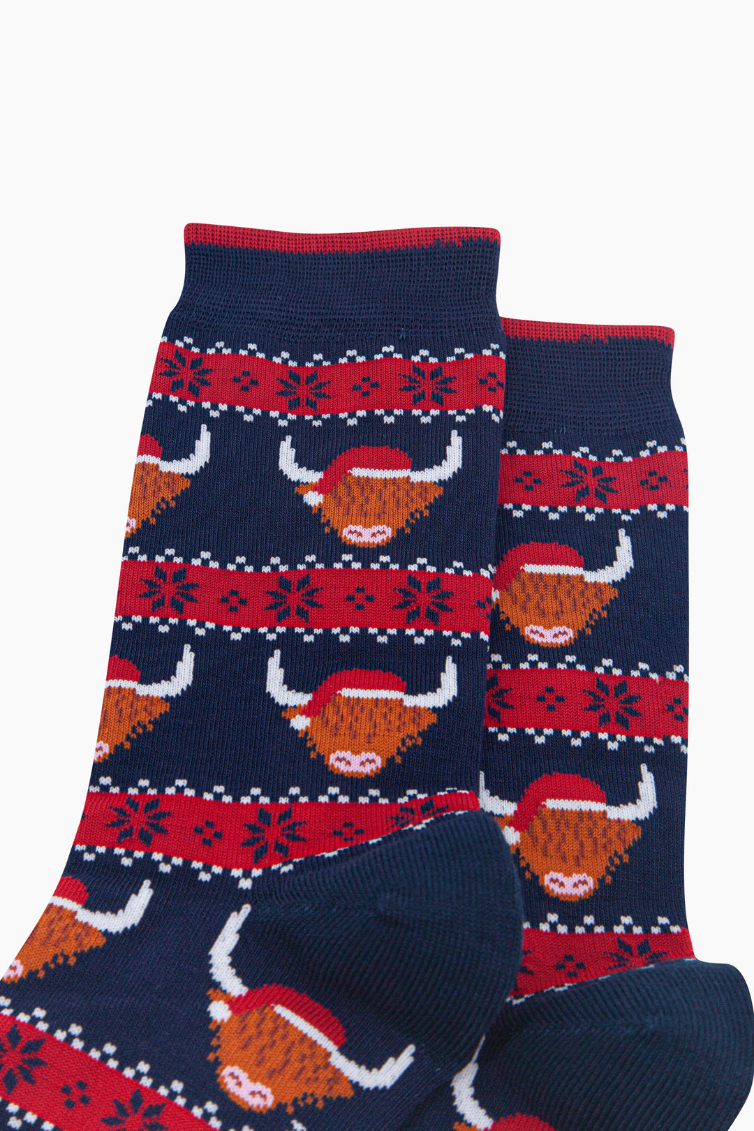 Santa-Highland-Cow-Fair-Isle-Men's-Bamboo-Socks-in-Navy-Blue/Red-Close-Up