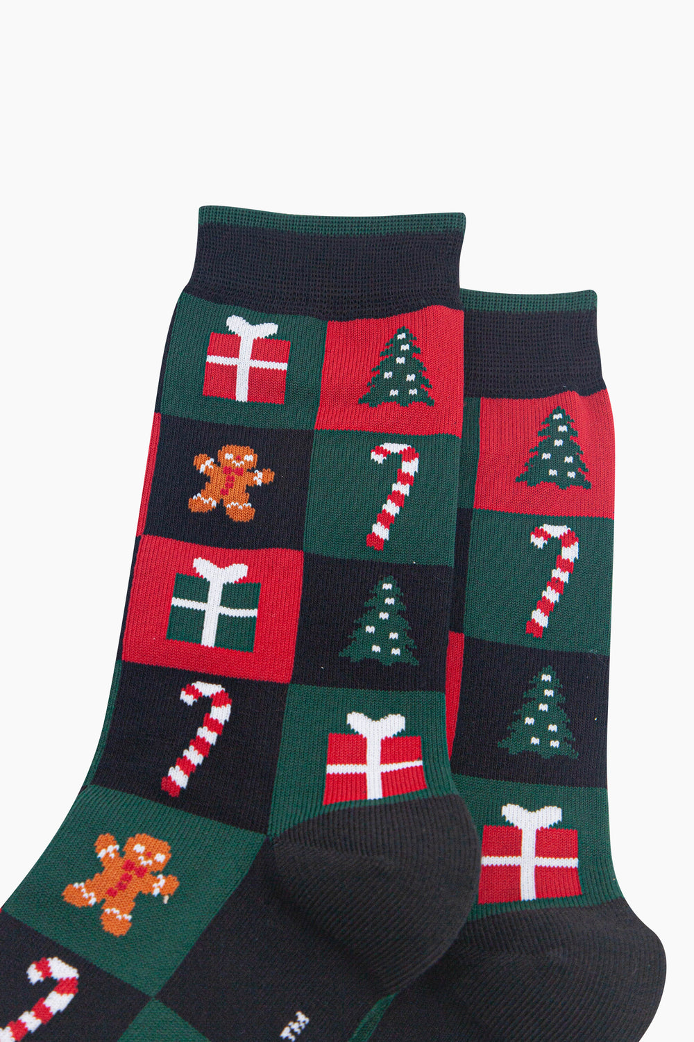 Christmas-Treat-Squares-Men's-Bamboo-Socks-in-Black/Green/Red-Close-Up