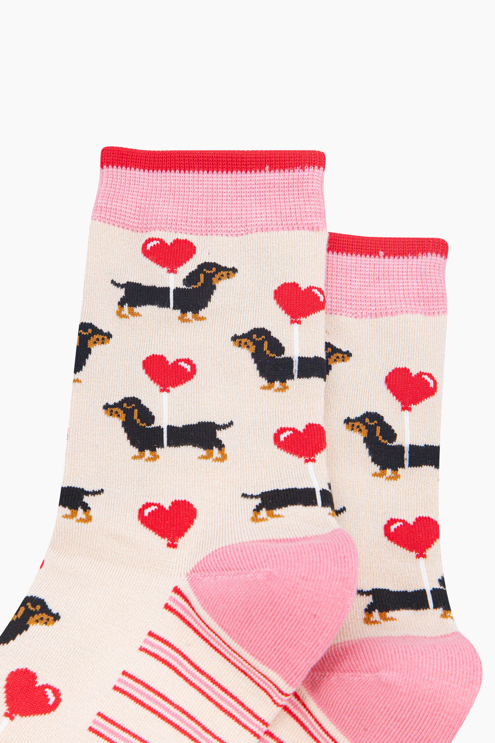 Sausage-Dog-&-Heart-Balloon-Women's-Bamboo-Socks-in-Cream-Close-Up
