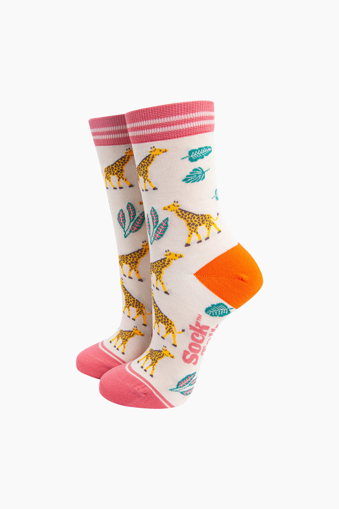 Giraffe-Bamboo-Socks-in-Cream-mannequin