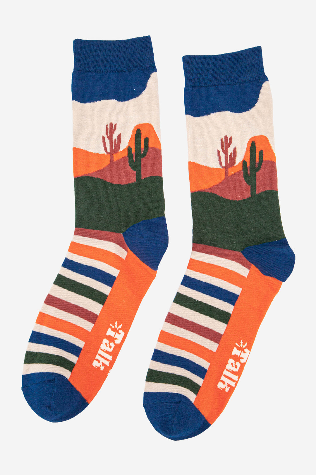 mens desert scene bamboo socks featuring cactus at sunset